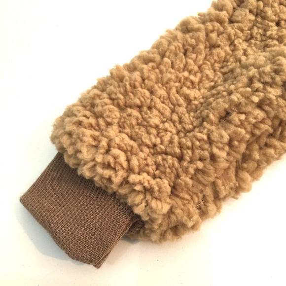 7 For All Mankind Teddy Bear Brown Fuzzy Hooded Jumpsuit Size 6-9 Months NWT - Picture 11 of 12